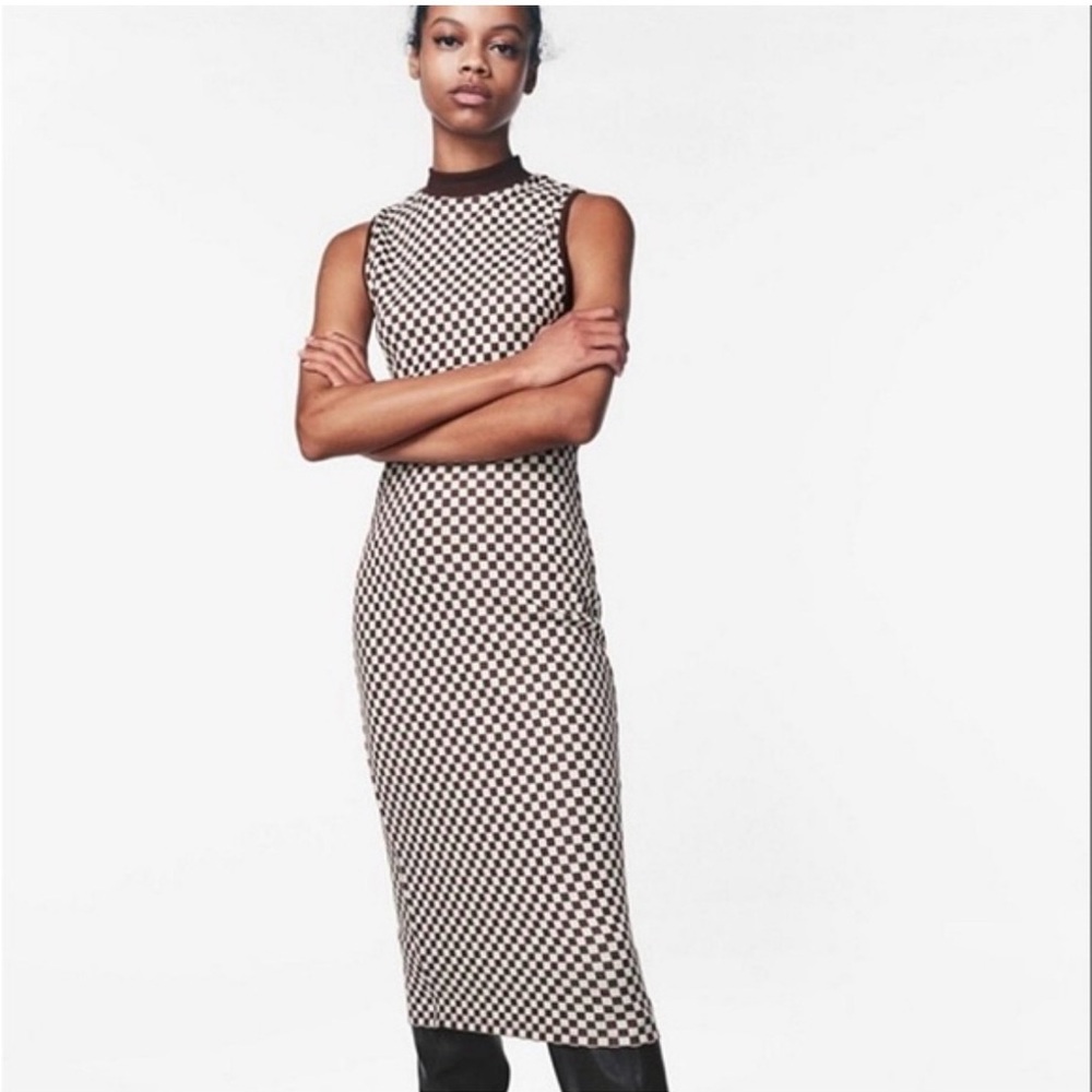 Zara contour knit midi dress Turtleneck with brown and crema check Print